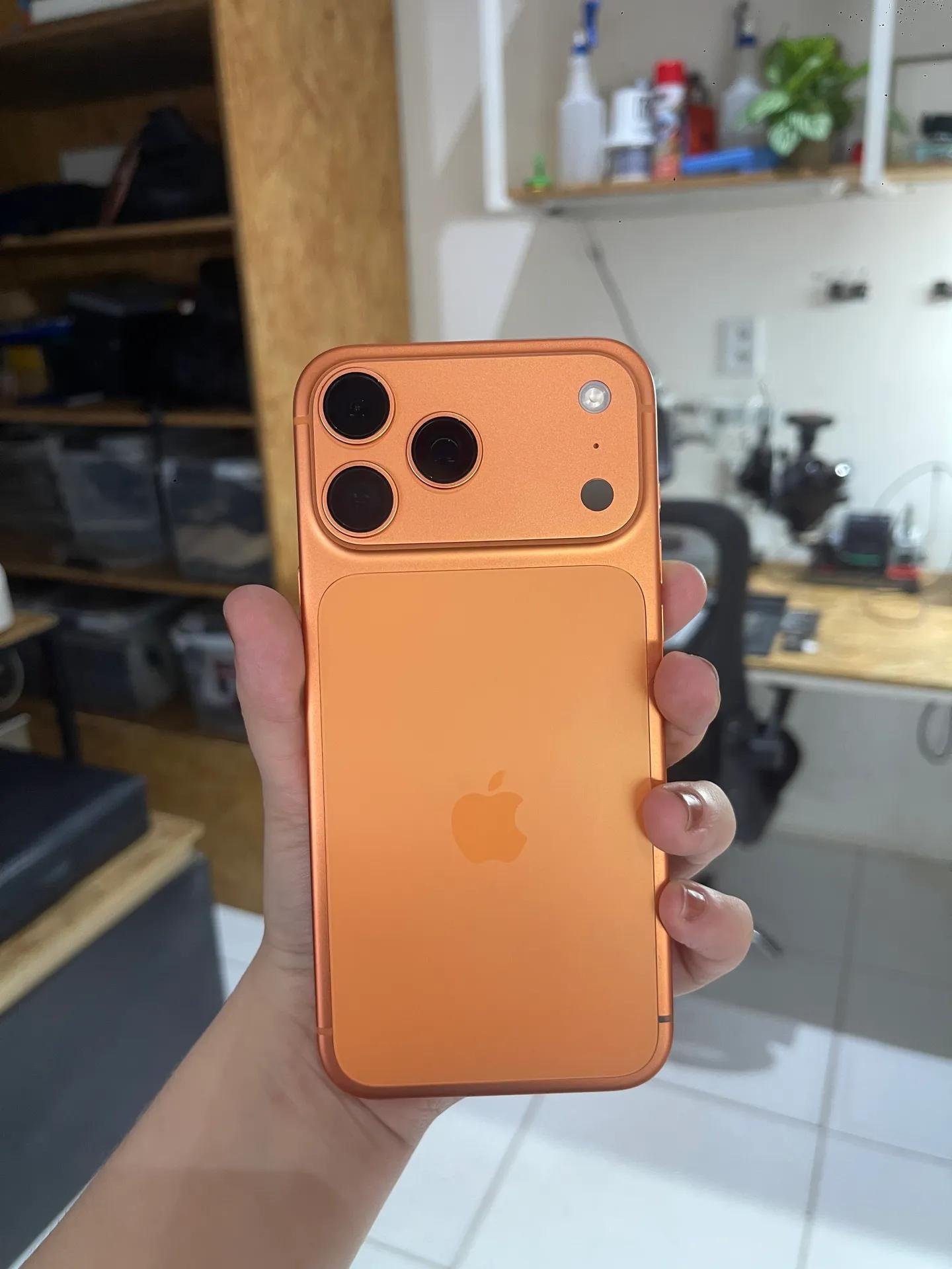 iPhone 17 Pro Max carcaça nova